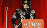 Lenny Kravitz a inregistrat o piesa alaturi de Michael Jackson