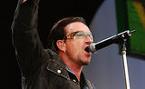 Bono (U2) a inregistrat o piesa pentru victimele din Haiti