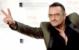 Bono incaseaza 17 milioane de dolari din asigurarea medicala