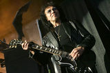 Chitara lui Tony Iommi a fost furata in Anglia
