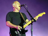 David Gilmour colaboreaza cu The Orb