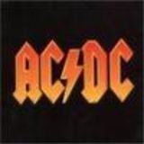 Fostul solist AC/DC intr-o emisiune online