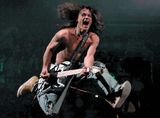 Van Halen vor fi inclusi pe coloana sonora Guitar Hero
