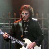 Tony Iommi permite lansarea unor filme horror intitulate Black Sabbath