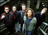 Asculta o noua piesa Pearl Jam!