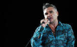 Morrissey refuza reprogramarea unui concert din cauza unei sticle de plastic