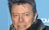 David Bowie nu va concerta la Glastonbury 2010