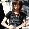 Kaoru (guitar)