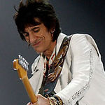 Chitaristul Rolling Stones castiga lupta cu bautura