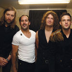 The Killers au lansat o noua piesa de Craciun, Cowboy's Christmas Ball (video)