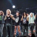 Guns N' Roses pregatesc un nou album?