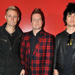 Green Day au lansat single-ul 'Here Comes The Shock'