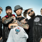 Five Finger Death Punch au castigat multi fani in urma turneului sustinut alaturi de Metallica