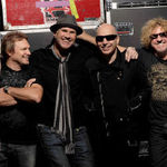 Chickenfoot - Something Goes Wrong (videoclip nou)