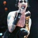Evan Rachel Wood este batuta pana la moarte in noul videoclip Marilyn Manson (video)