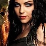 Evanescence au revenit pe scena dupa o pauza de doi ani (video)