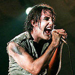 Trent Reznor scoate la vanzare echipamentul Nine Inch Nails!