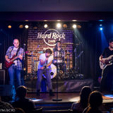 Poze cu Fameless la Hard Rock Cafe