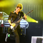 Muse au adus un OZN gigantic pe Stadionul Wembley (video)