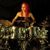 Cum poti canta death metal cu tocuri (video) Cum poti canta death metal cu tocuri (video)