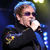 Elton John va fi editor la ziar