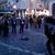 Headbanging pe muzica brass in piata din Atena (video)