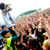 Solistul BMTH a fost atacat pe scena (video) Solistul BMTH a fost atacat pe scena (video)