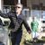 James Hetfield a aruncat cu pietre in paparazzi (foto) James Hetfield a aruncat cu pietre in paparazzi (foto)