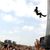 Cele mai tari momente stage dive din istorie! Cele mai tari momente stage dive din istorie!