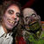 Kirk Hammett isi expunde colectia de obiecte horror la un muzeu din Salem! Kirk Hammett isi expunde colectia de obiecte horror la un muzeu din Salem!