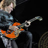 Poze Poze Bon Jovi - jon bon jovi