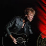 Poze Poze Bon Jovi - jon bon jovi