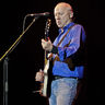 Poze Mark Knopfler, legenda Dire Straits: Concert la Bucuresti (User Foto) - Mark Knopfler